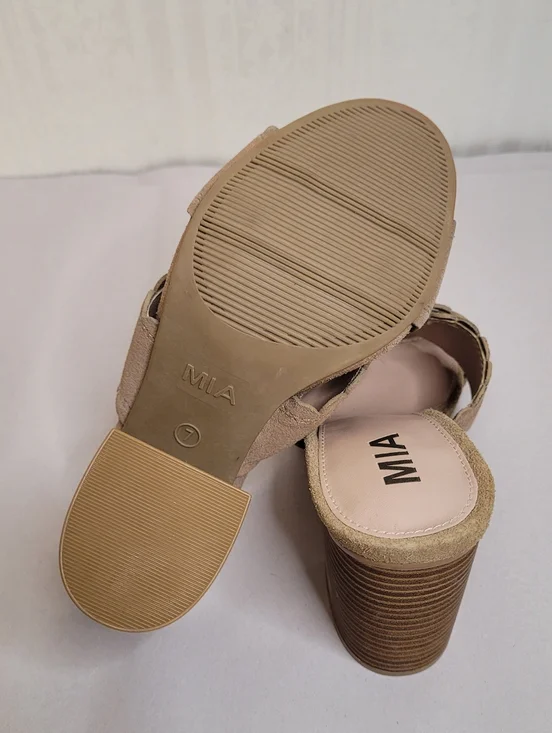 MIA Rosalyn Tan Suede Mules Size 7 - Picture 9 of 10